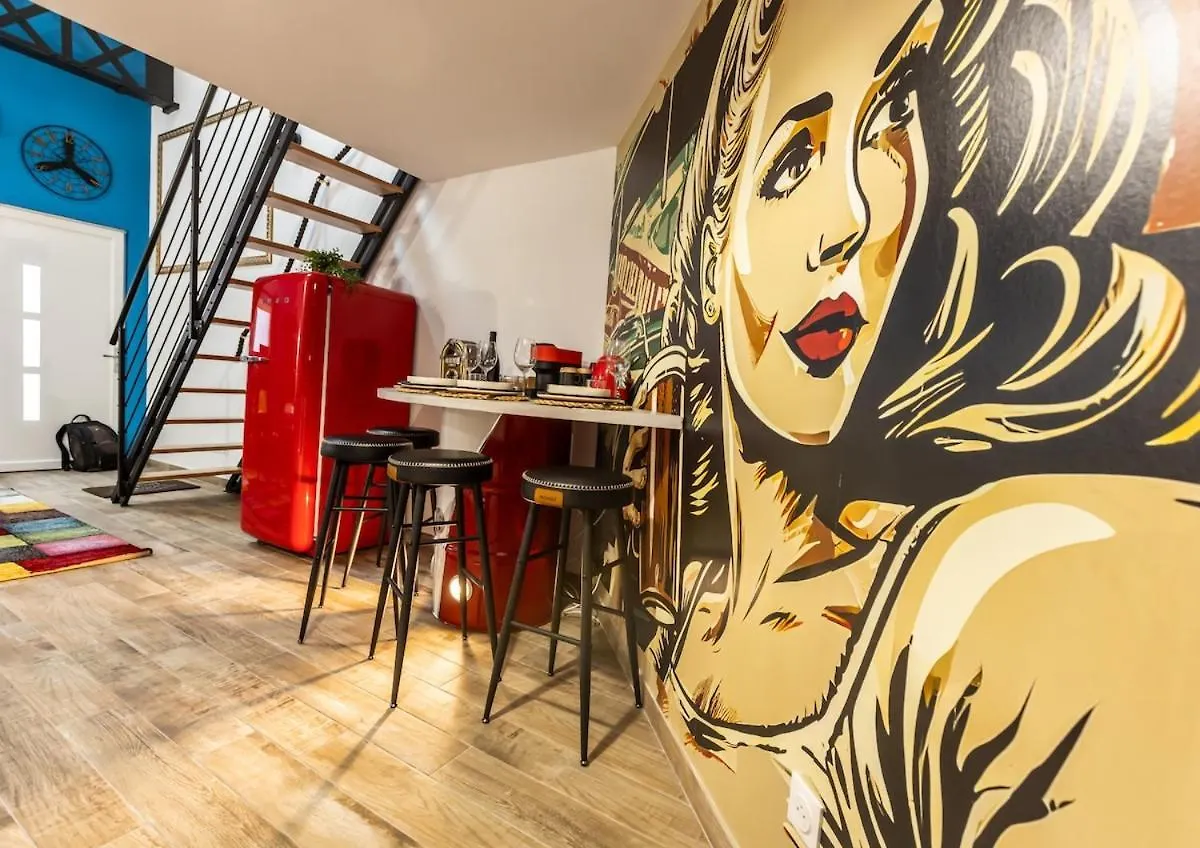 Privatize 3 Lofts 300 M2 & Games Bar By Loft Urban Apartment Saint-Etienne  France