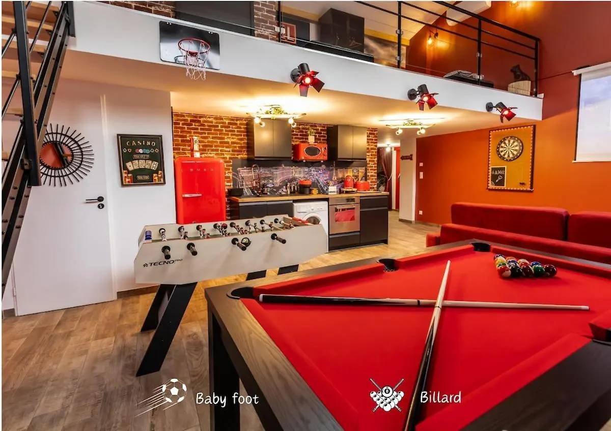Privatize 3 Lofts 300 M2 & Games Bar By Loft Urban Apartment Saint-Etienne  0*, Saint-Etienne (Loire)